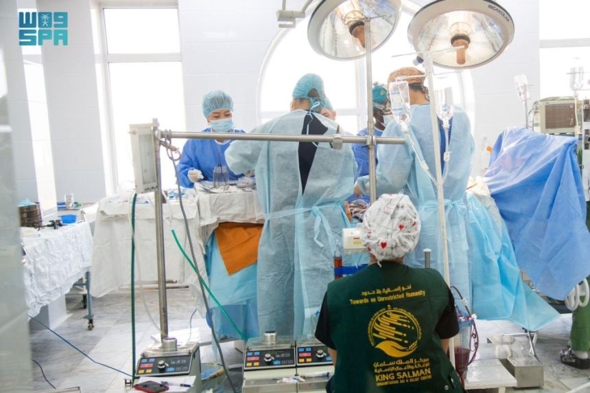البرنامج الطبي التطوعي لجراحة القلب المفتوح والقسطرة للبالغين في قيرغيزستان - واس