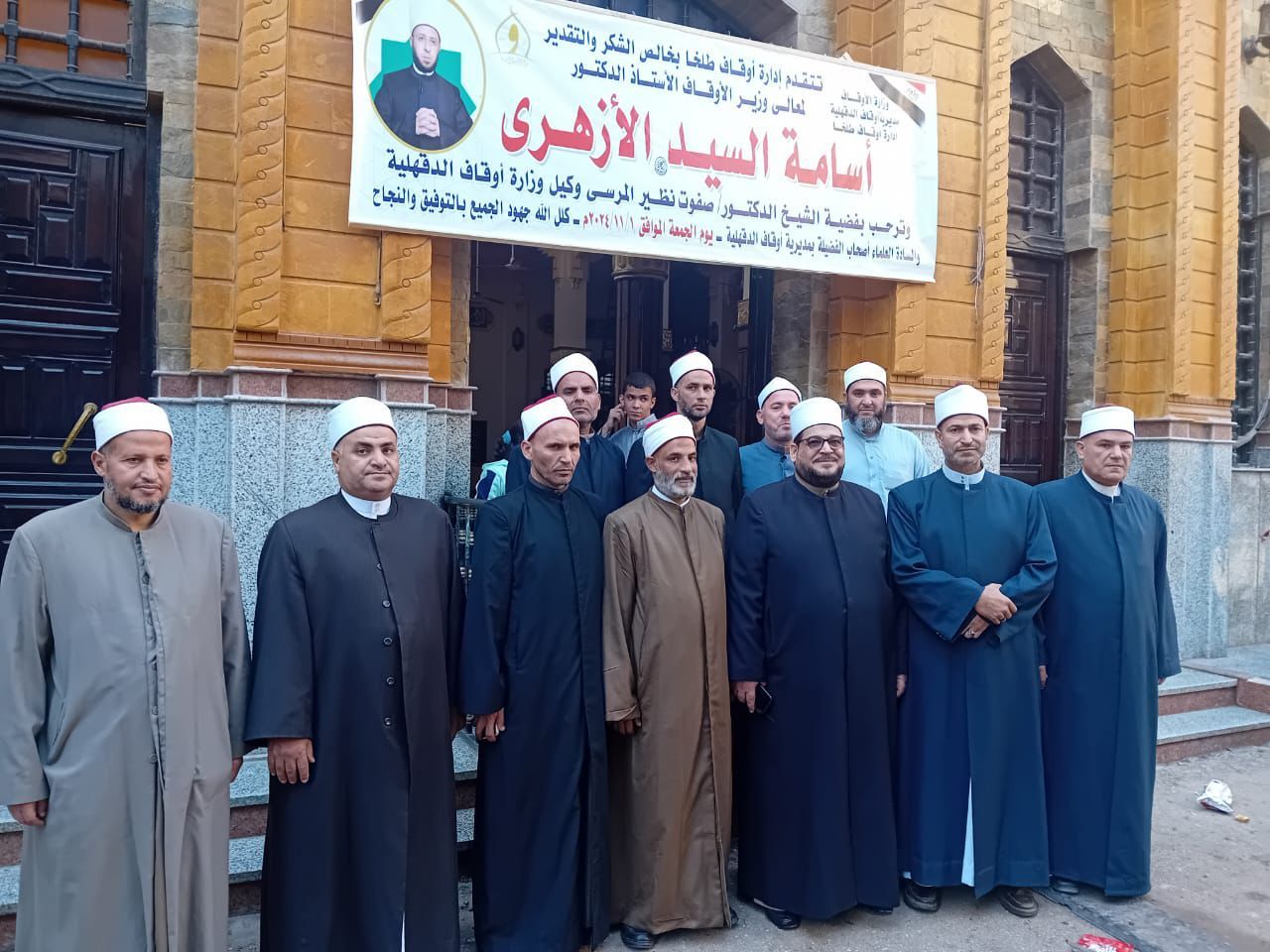 جانب من فعاليات القافلة الدعوية جانب من فعاليات القافلة الدعوية