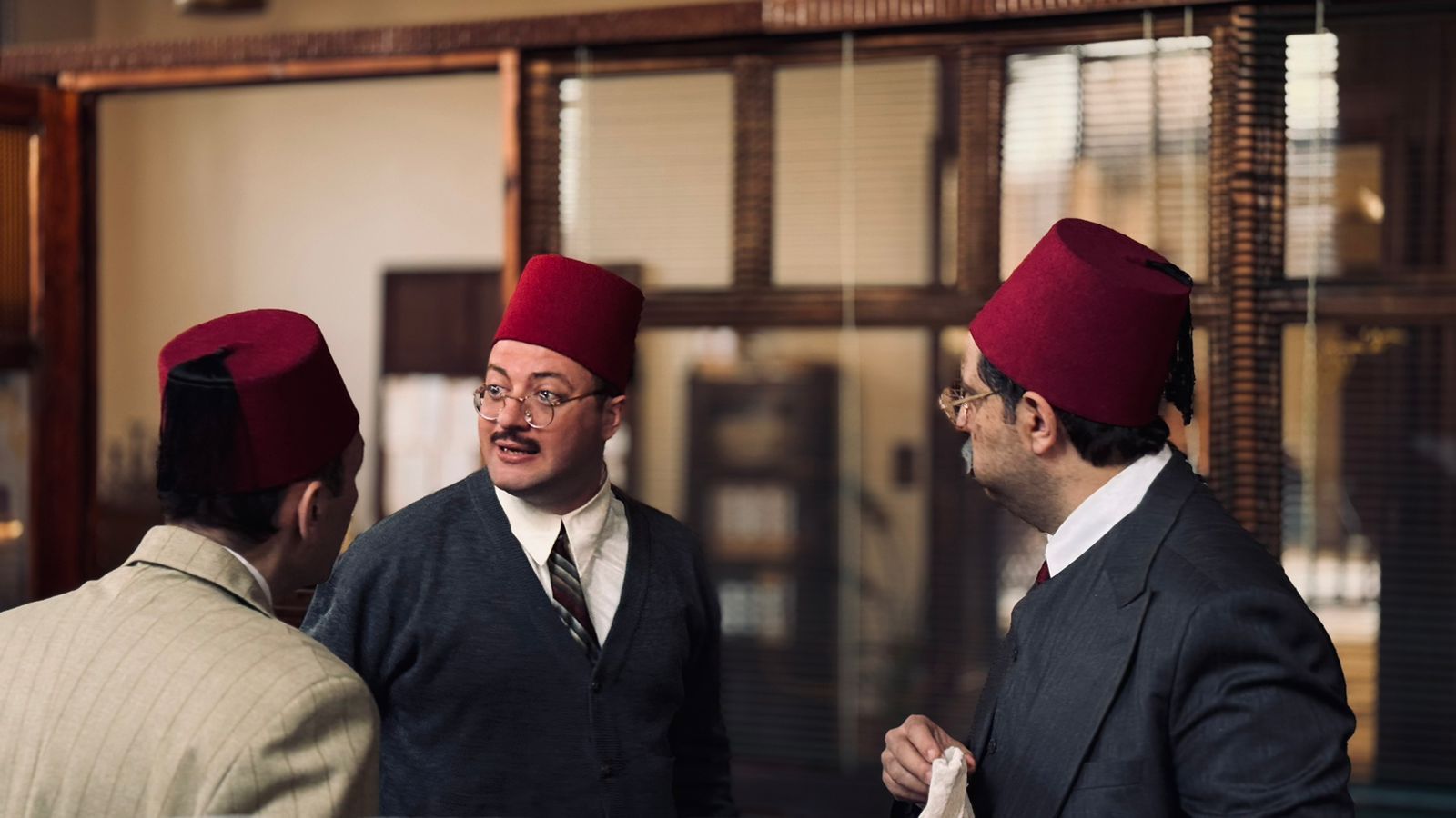 الفنان أحمد أمين الفنان أحمد أمين