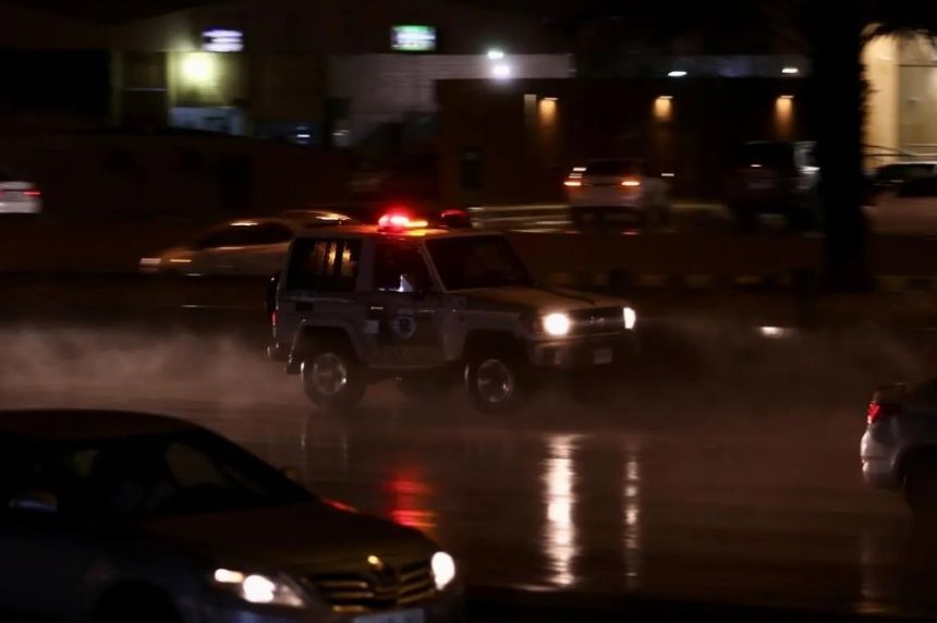 أمطار متوسطة على أجزاء من المنطقة الشرقية ليلة الأحد/الاثنين - واس