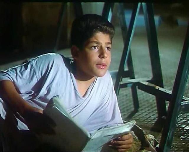 الفنان حسن مصطفي مظهر الفنان حسن مصطفي مظهر