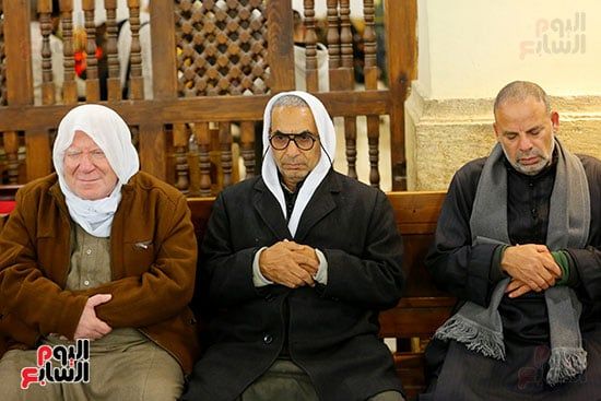 كبار السن فى رحاب الأزهر الشريف كبار السن فى رحاب الأزهر الشريف