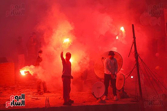 إشعال المشاريخ خلال حفل الإفطار إشعال المشاريخ خلال حفل الإفطار