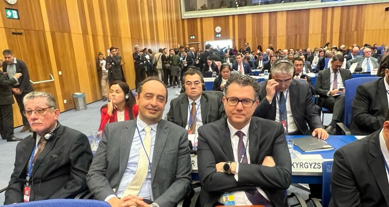 الدكتور عمرو عثمان والسفير محمد نصر الدكتور عمرو عثمان والسفير محمد نصر