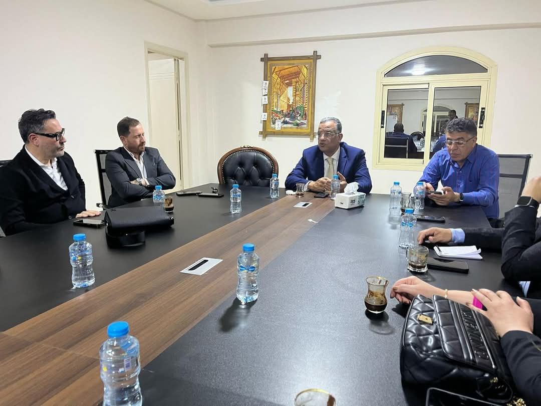 الجبهة الوطنيه (2) الجبهة الوطنيه (2)