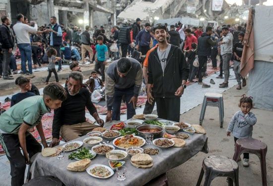 الإفطار فى غزة الإفطار فى غزة