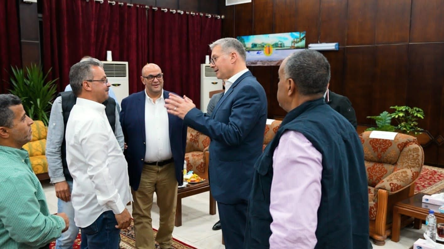 زيارة المهندس كريم بدوى وزير البترول والثروة المعدنية، موقع شركتى جابكو والعامة للبترول بمنطقة خليج السويس (10) زيارة المهندس كريم بدوى وزير البترول والثروة المعدنية، موقع شركتى جابكو والعامة للبترول بمنطقة خليج السويس (10)