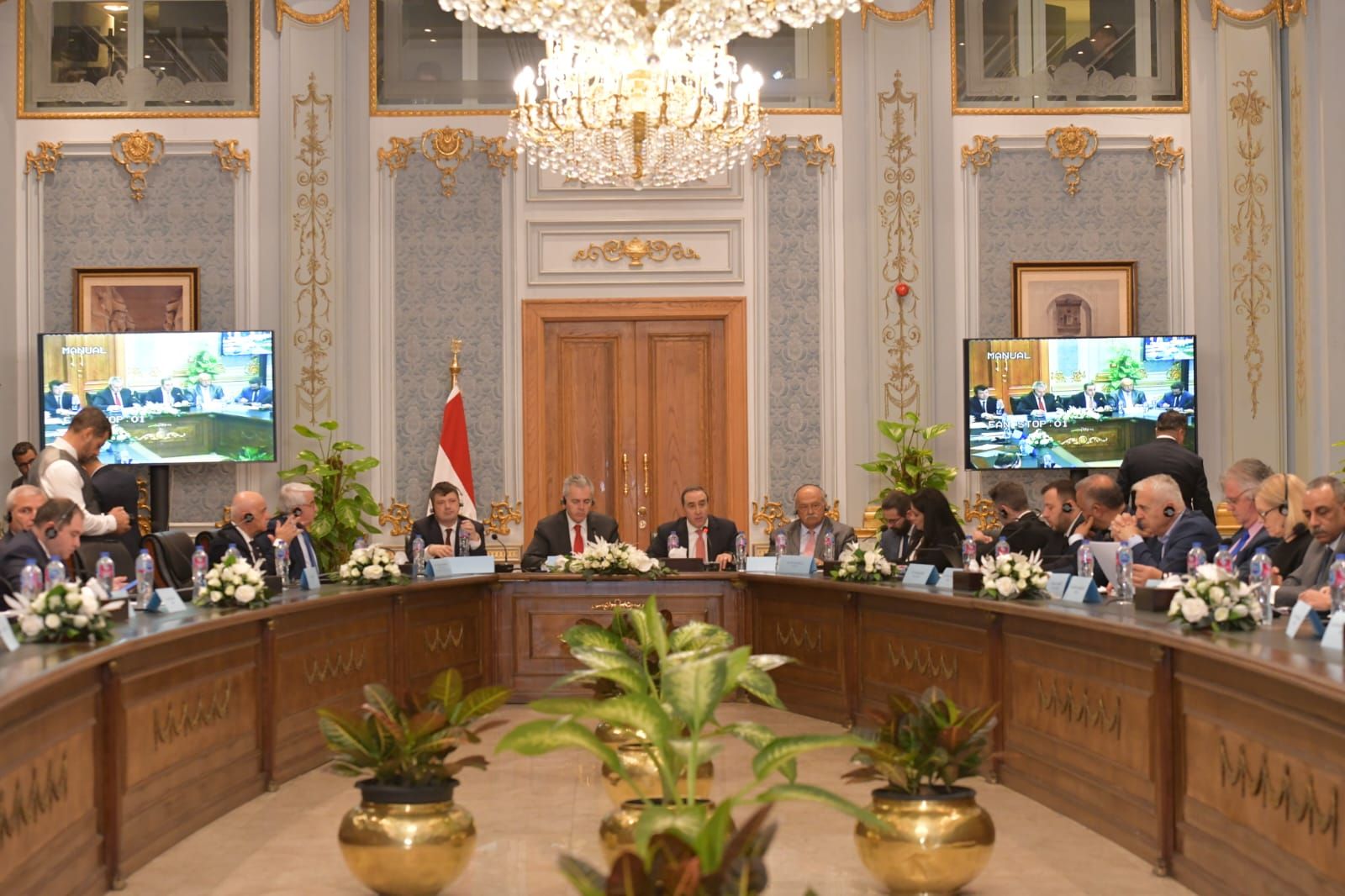 رئيس مجلس النواب ووفداً من الجمعية البرلمانية الأرثوذوكسية (1) رئيس مجلس النواب ووفداً من الجمعية البرلمانية الأرثوذوكسية (1)