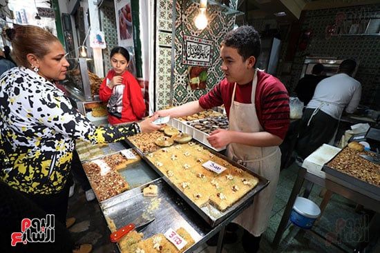 شراء الحلويات شراء الحلويات