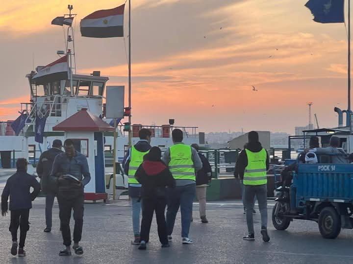 توزيع وجبات إفطار توزيع وجبات إفطار