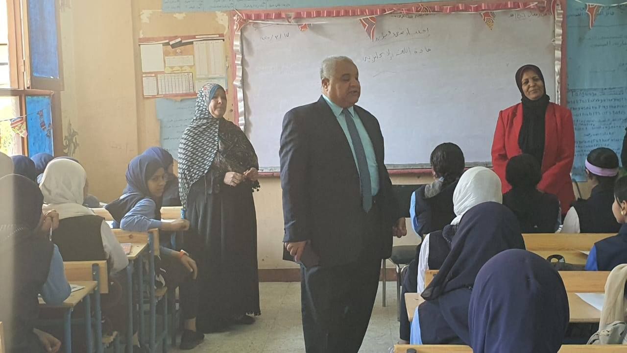 تفقد عدد من المدارس لمتابعة إنتظام العملية التعليمية في نهار رمضان تفقد عدد من المدارس لمتابعة إنتظام العملية التعليمية في نهار رمضان
