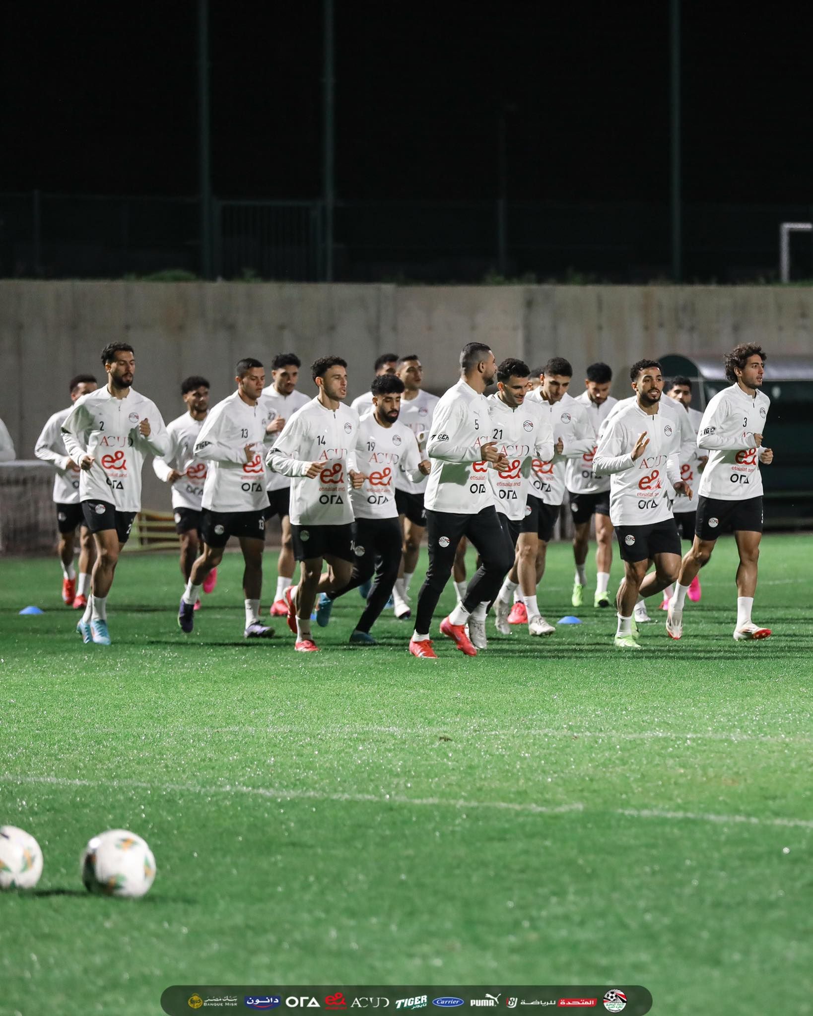 تدريبات منتخب مصر (7) تدريبات منتخب مصر (7)