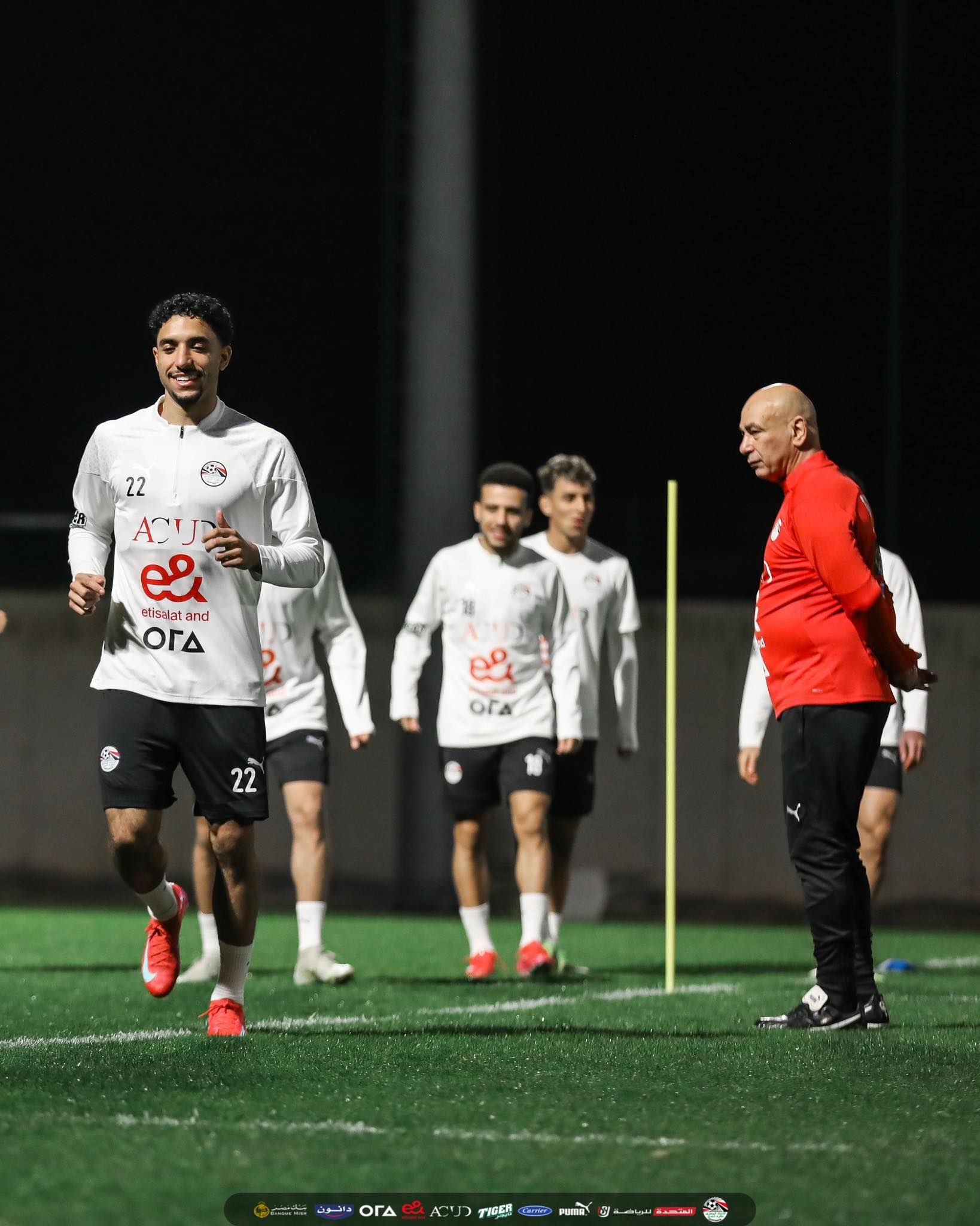 تدريبات منتخب مصر (2) تدريبات منتخب مصر (2)