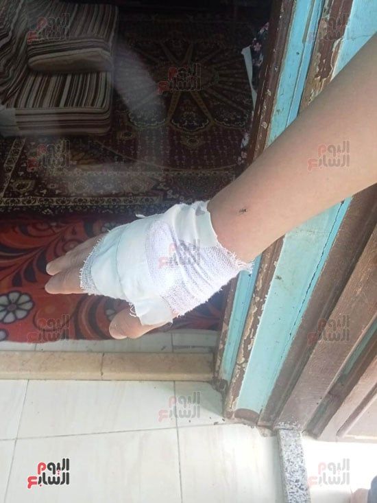 الطالب المعتدى عليه (4) الطالب المعتدى عليه (4)