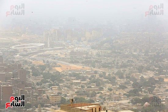 عاصفة ترابية (2) عاصفة ترابية (2)