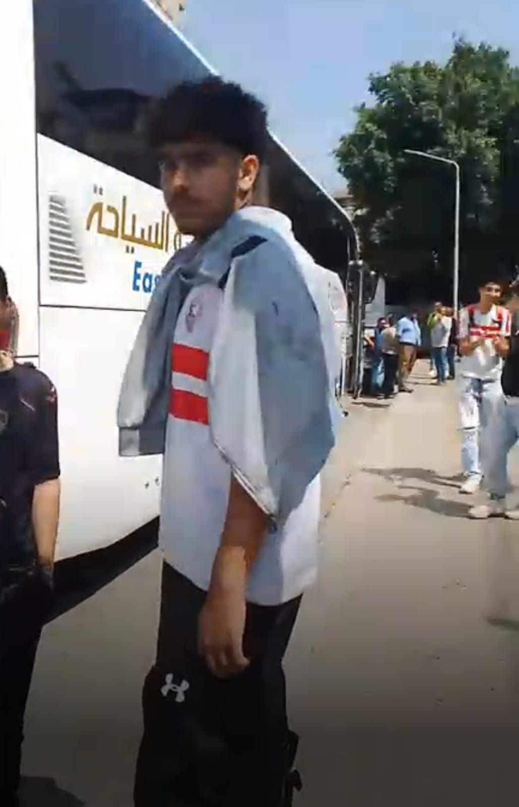 جاب من الجمهور