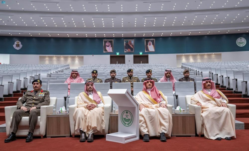 وزير الداخلية يدشن عددًا من مشروعات الوزارة في القصيم - واس