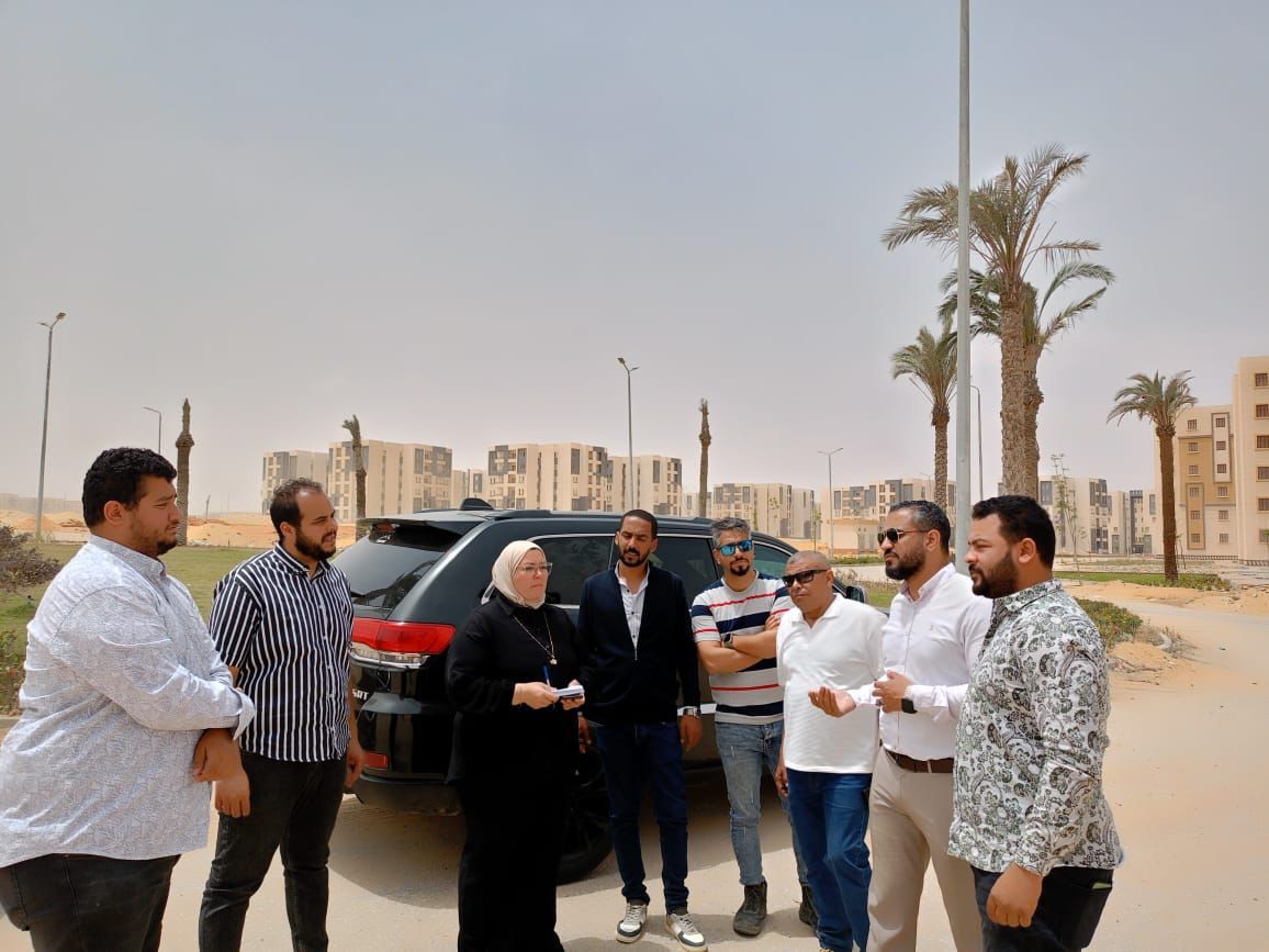 خلال جوله نائب رئيس جهاز مدينه اكتوبر الجديدة لمشروع سكن لكل المصريين (3) خلال جوله نائب رئيس جهاز مدينه اكتوبر الجديدة لمشروع سكن لكل المصريين (3)