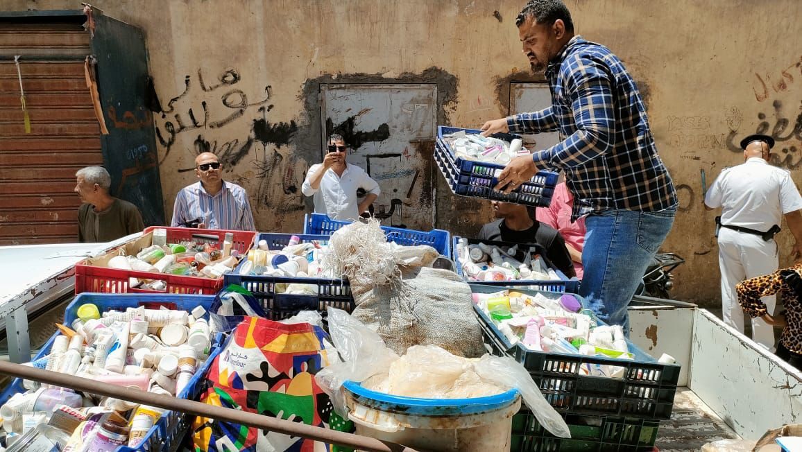 سلع منتهية الصلاحية سلع منتهية الصلاحية
