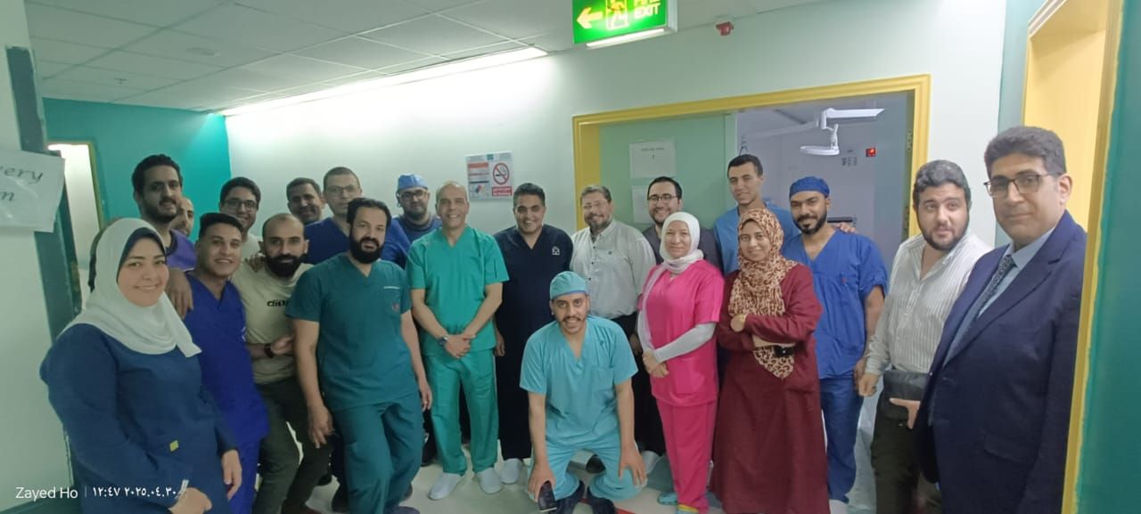 إجراء قساطر قلبية دقيقة لعلاج حالات الانغلاق الكلي المزمن للشريان التاجي بمستشفى الشيخ زايد (3) إجراء قساطر قلبية دقيقة لعلاج حالات الانغلاق الكلي المزمن للشريان التاجي بمستشفى الشيخ زايد (3)