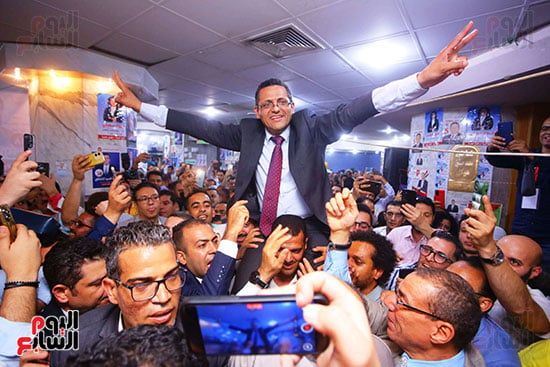خالد البلشى وسط الصحفيين خالد البلشى وسط الصحفيين