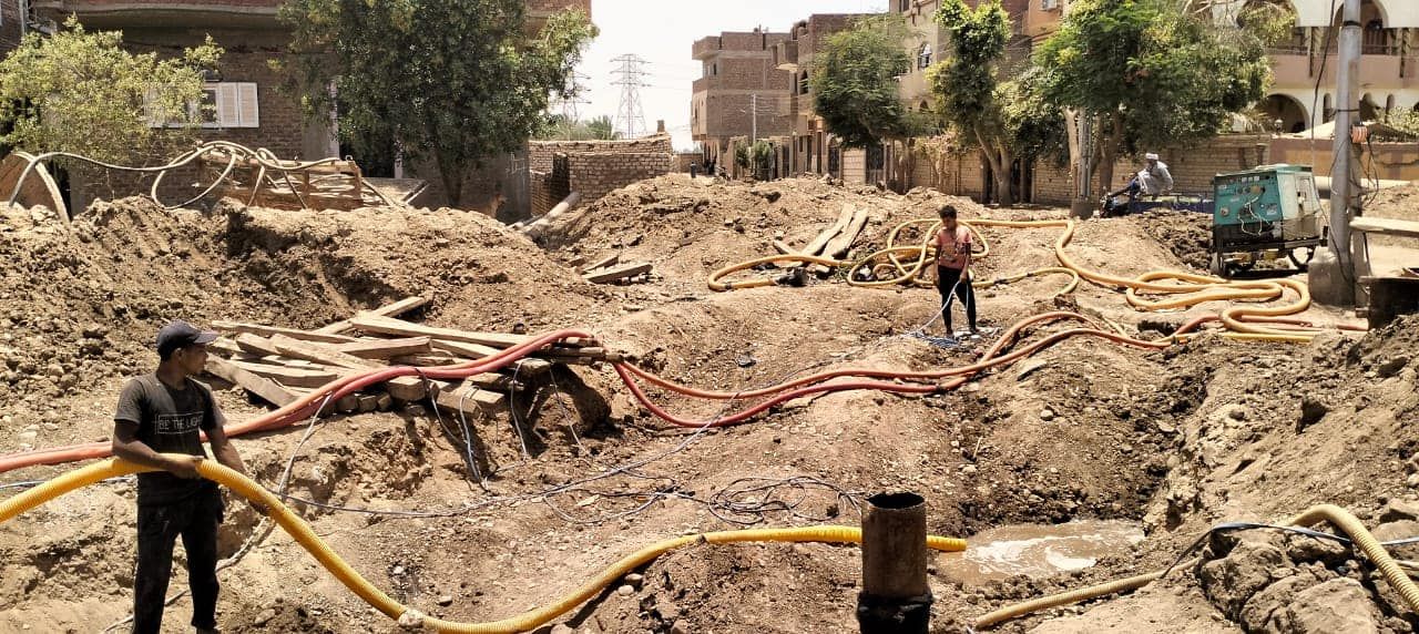 أعمال الصرف الصحى بالقرى جنوب الأقصر أعمال الصرف الصحى بالقرى جنوب الأقصر