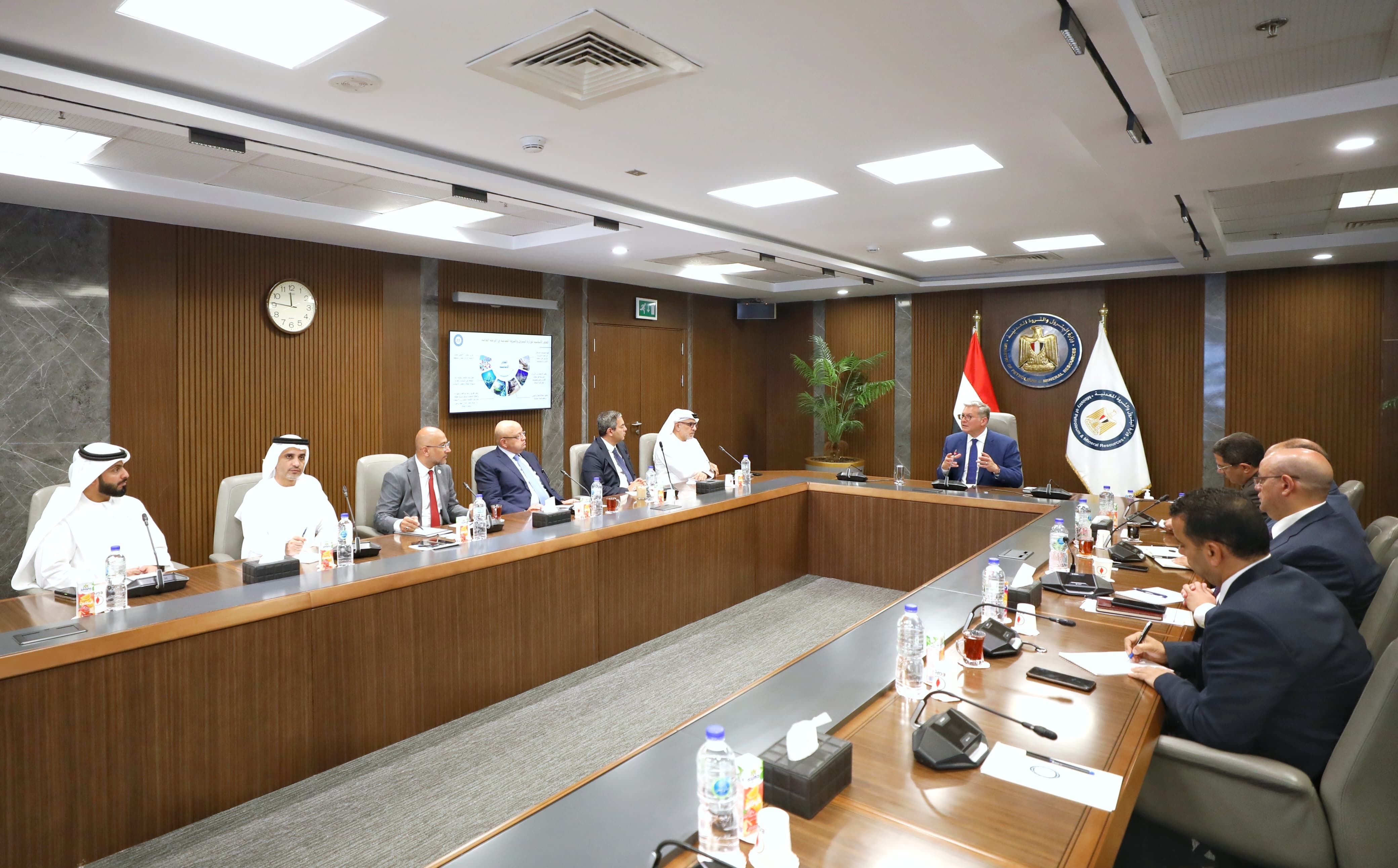 بترول (2) بترول (2)