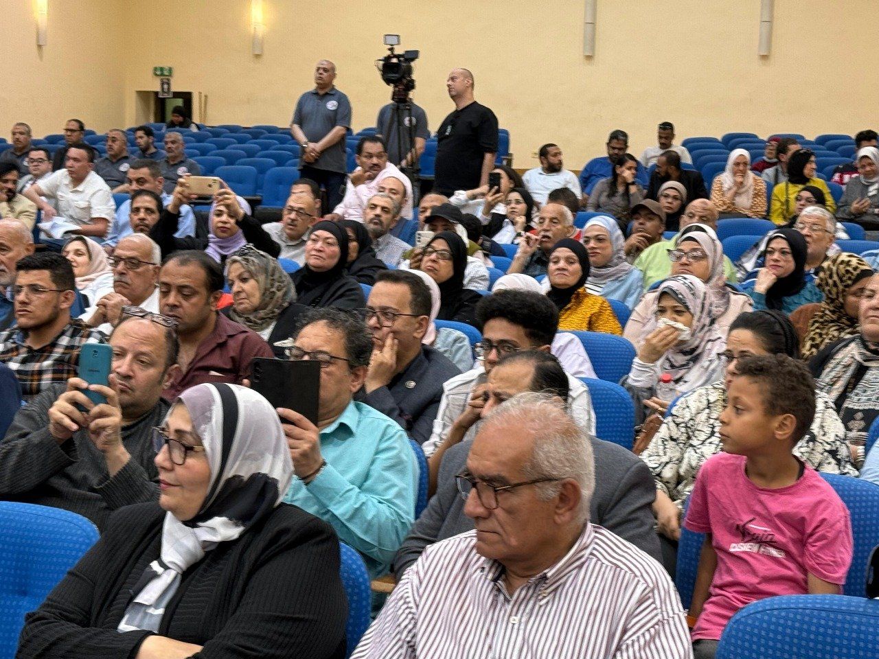جانب من الندوة التثقيفية لمشاركة ذوي الإعاقة في الاستحقاقات الدستورية (15) جانب من الندوة التثقيفية لمشاركة ذوي الإعاقة في الاستحقاقات الدستورية (15)