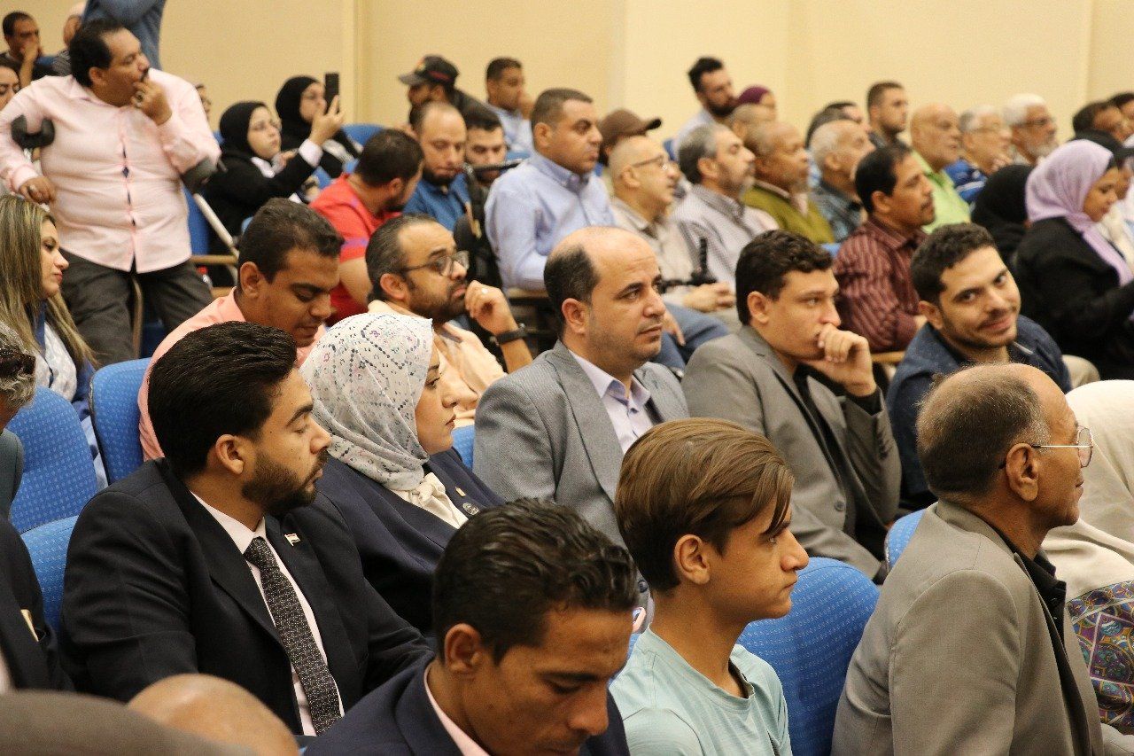 جانب من الندوة التثقيفية لمشاركة ذوي الإعاقة في الاستحقاقات الدستورية (10) جانب من الندوة التثقيفية لمشاركة ذوي الإعاقة في الاستحقاقات الدستورية (10)