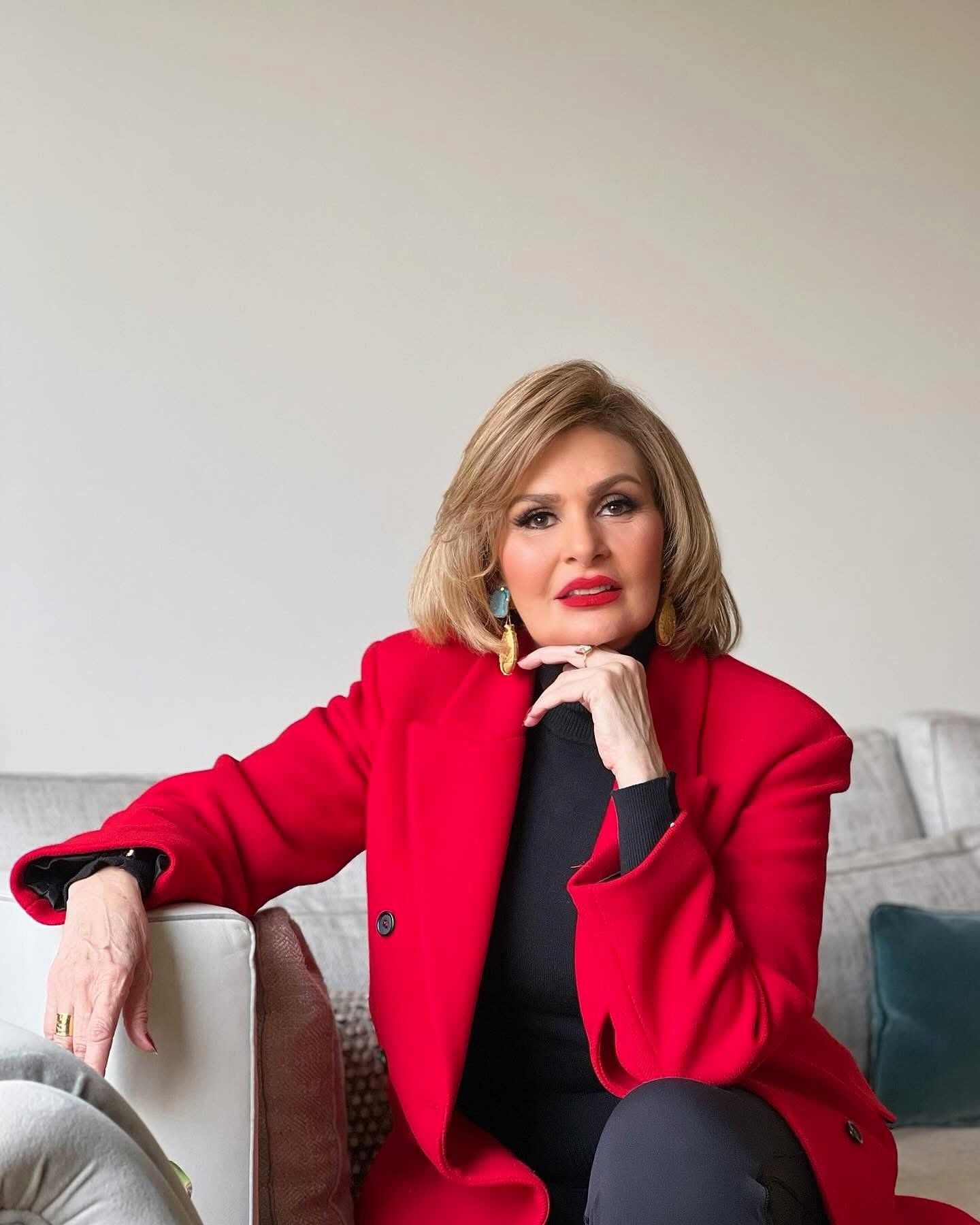 النجمة يسرا النجمة يسرا