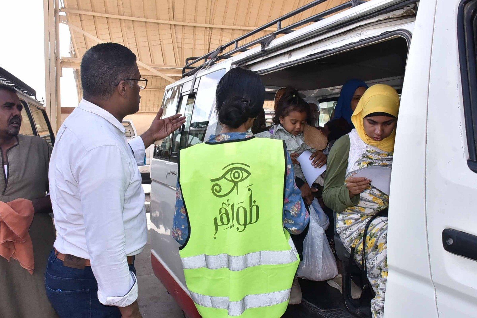 جانب من التوعية ضد الإدمان لفريق مبادرة ظواهر جانب من التوعية ضد الإدمان لفريق مبادرة ظواهر