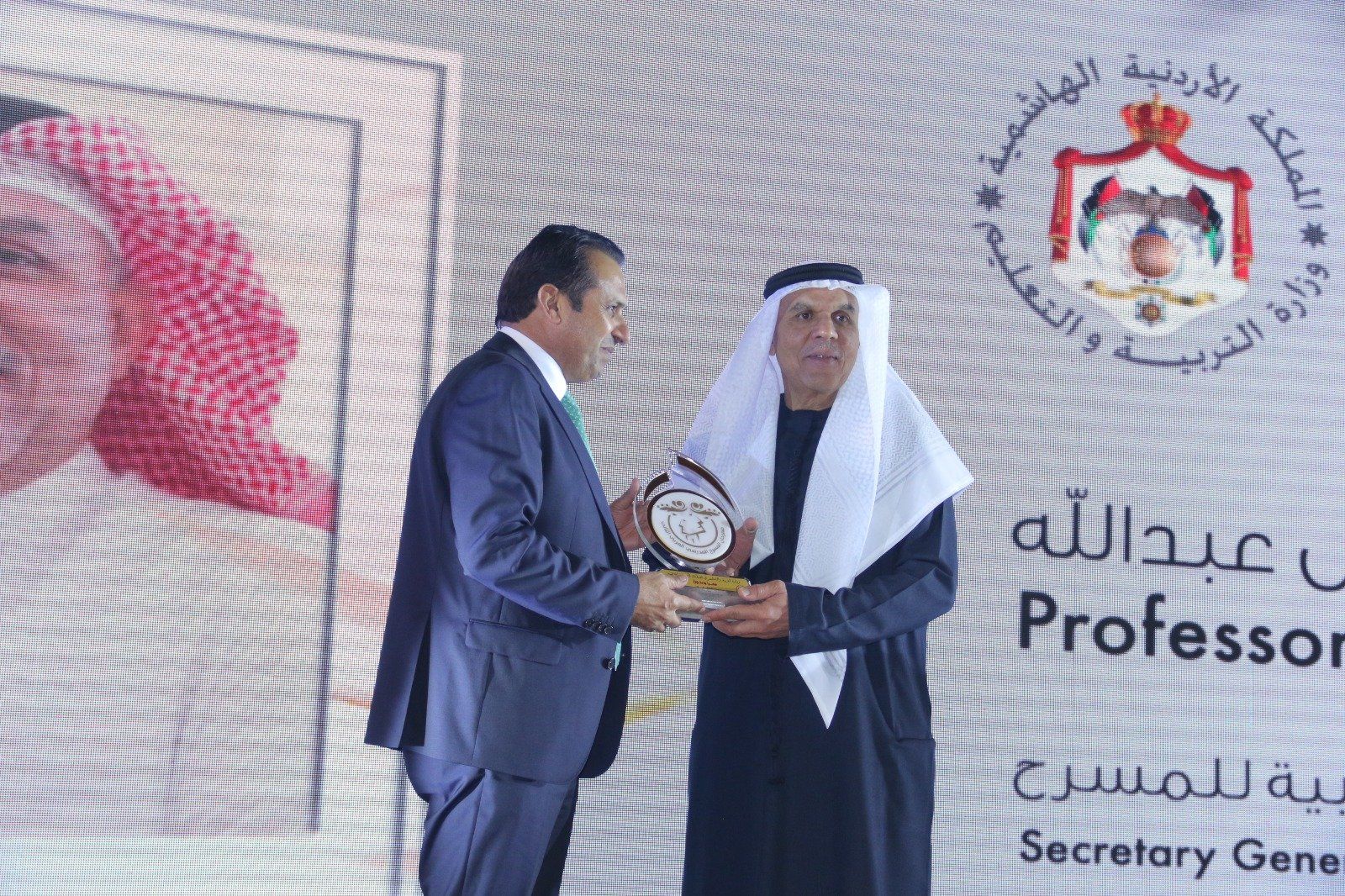 الكاتب المسرحي اسماعيل عبد الله في الاردن الكاتب المسرحي اسماعيل عبد الله في الاردن