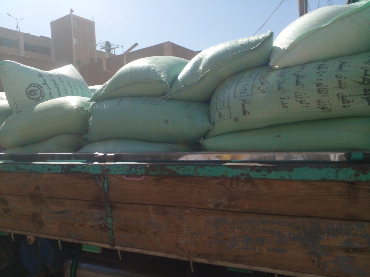 توريد 6500 طن قمح لشون وصوامع إسنا وأرمنت توريد 6500 طن قمح لشون وصوامع إسنا وأرمنت