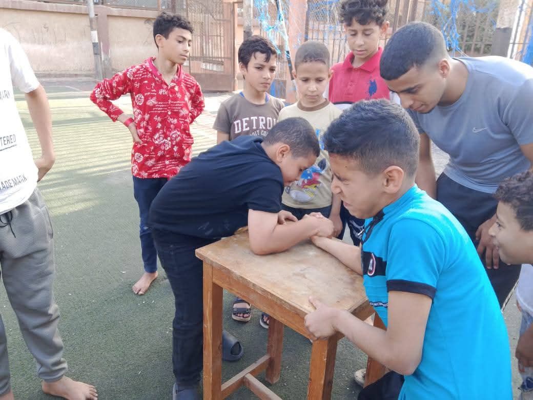 مصارعة الزراعين مصارعة الزراعين