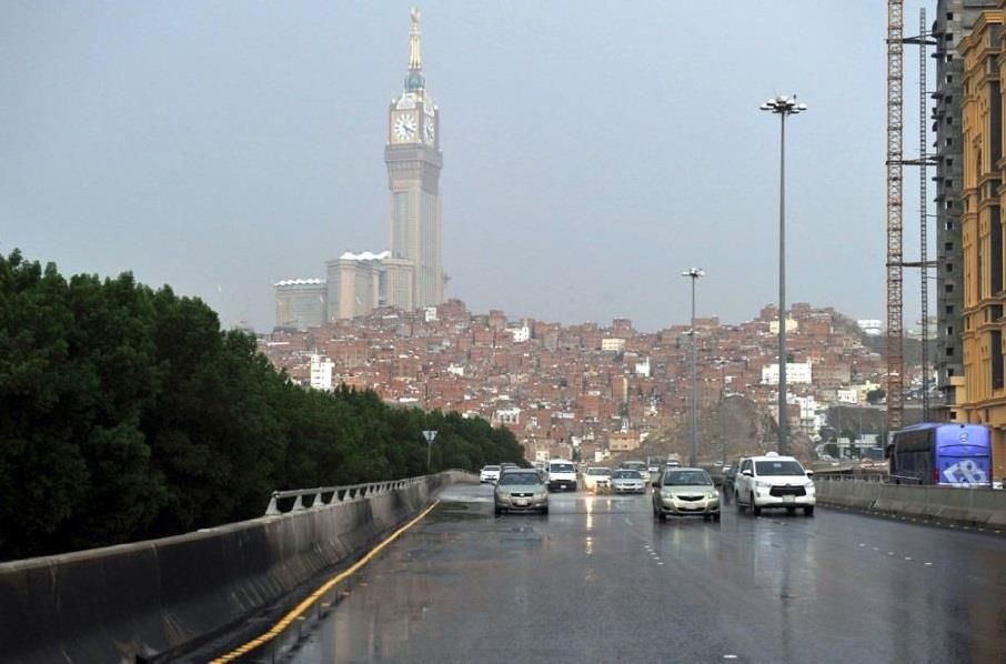 أمطار وسيول وبرد.. مدني مكة المكرمة يحذر من التقلبات الجوية