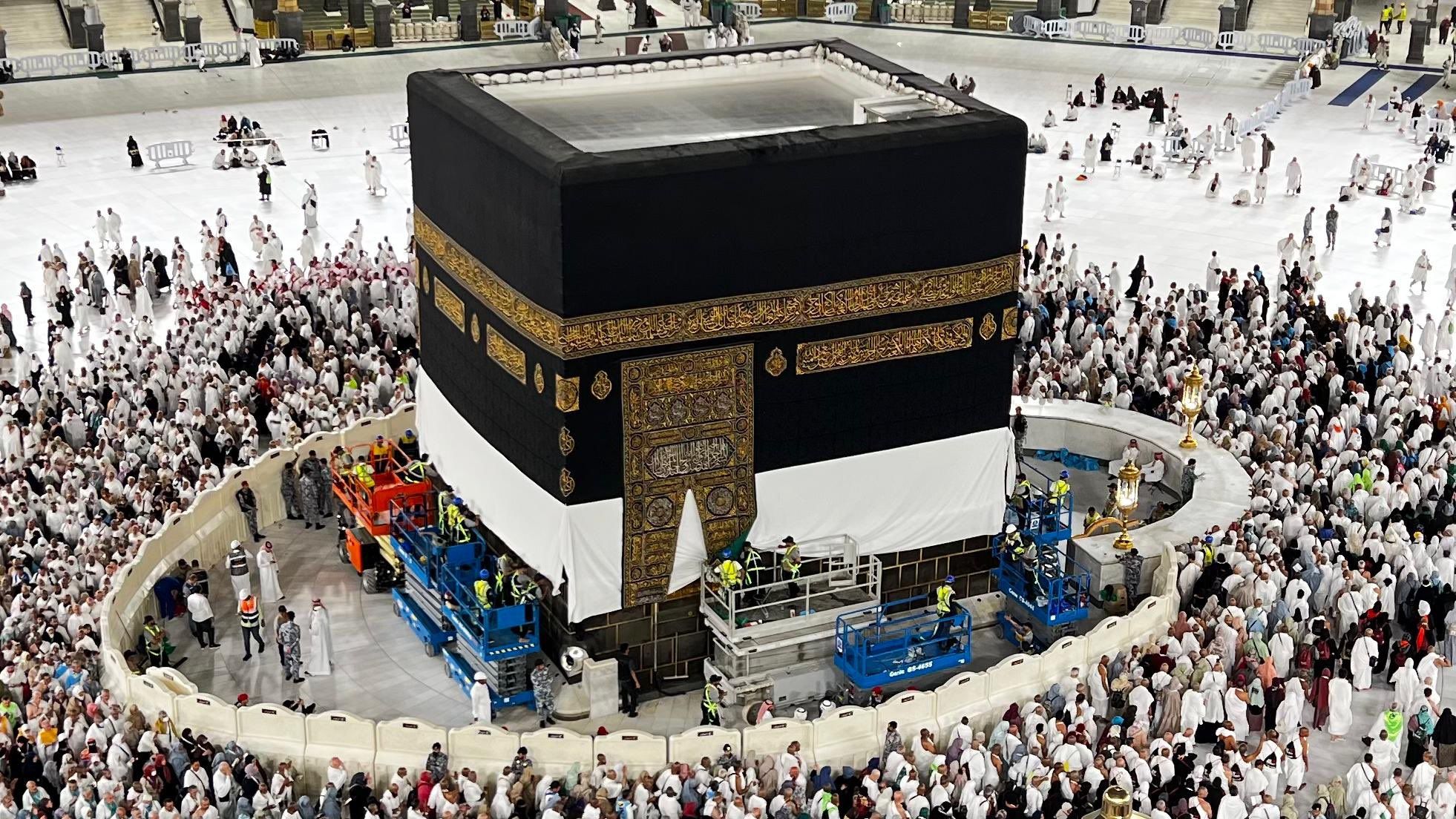 كسوة الكعبة (7) كسوة الكعبة (7)