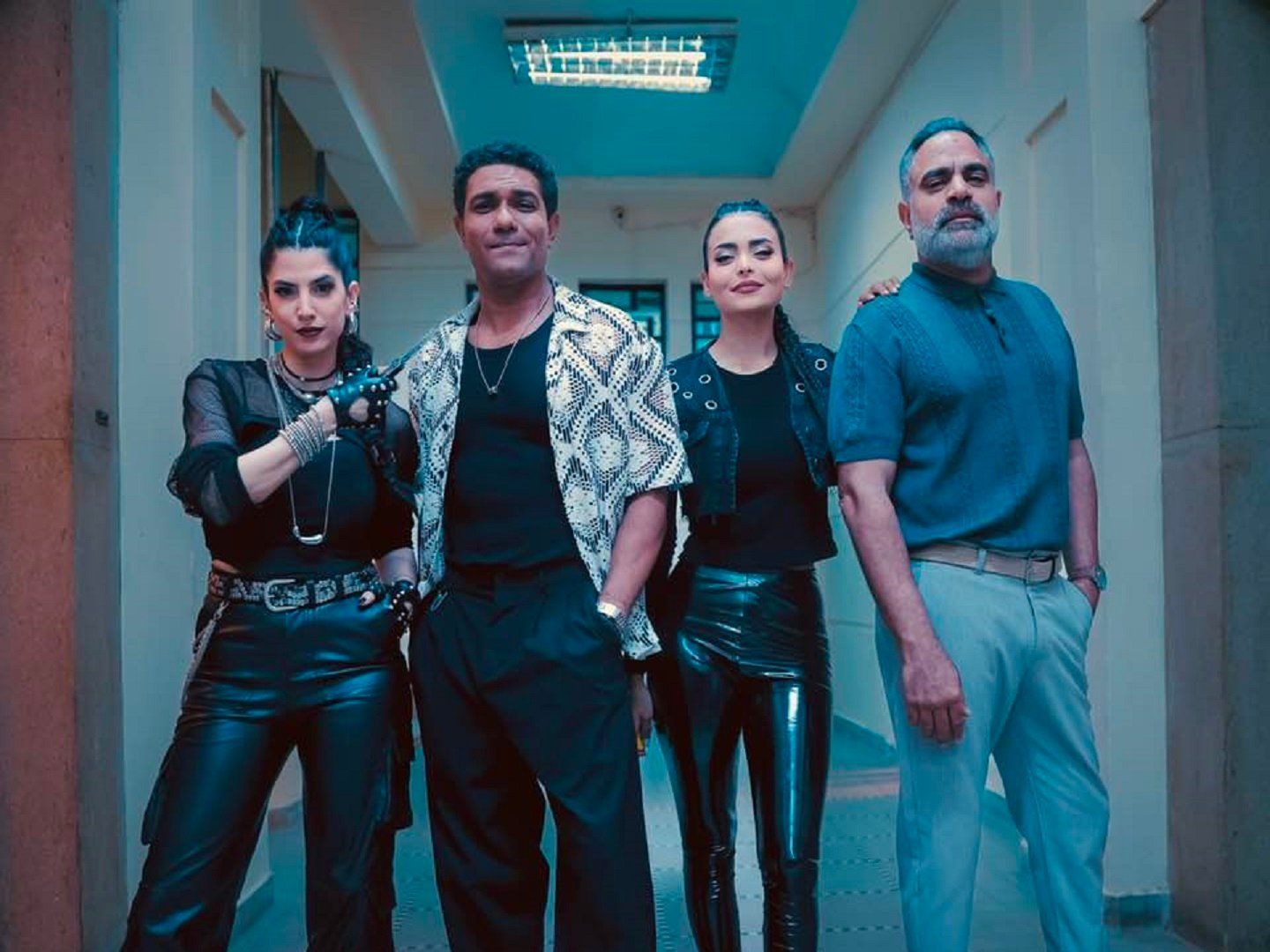 كارمن بصيبص مع ابطال فيلم ان غاب القط كارمن بصيبص مع ابطال فيلم ان غاب القط