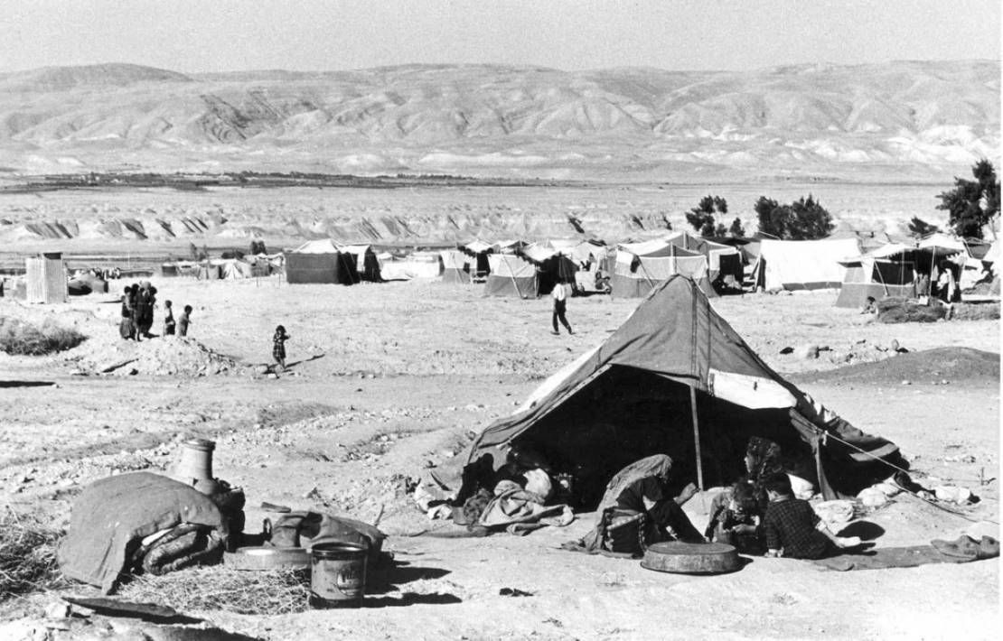 فلسطينيون في الصحراء فلسطينيون في الصحراء