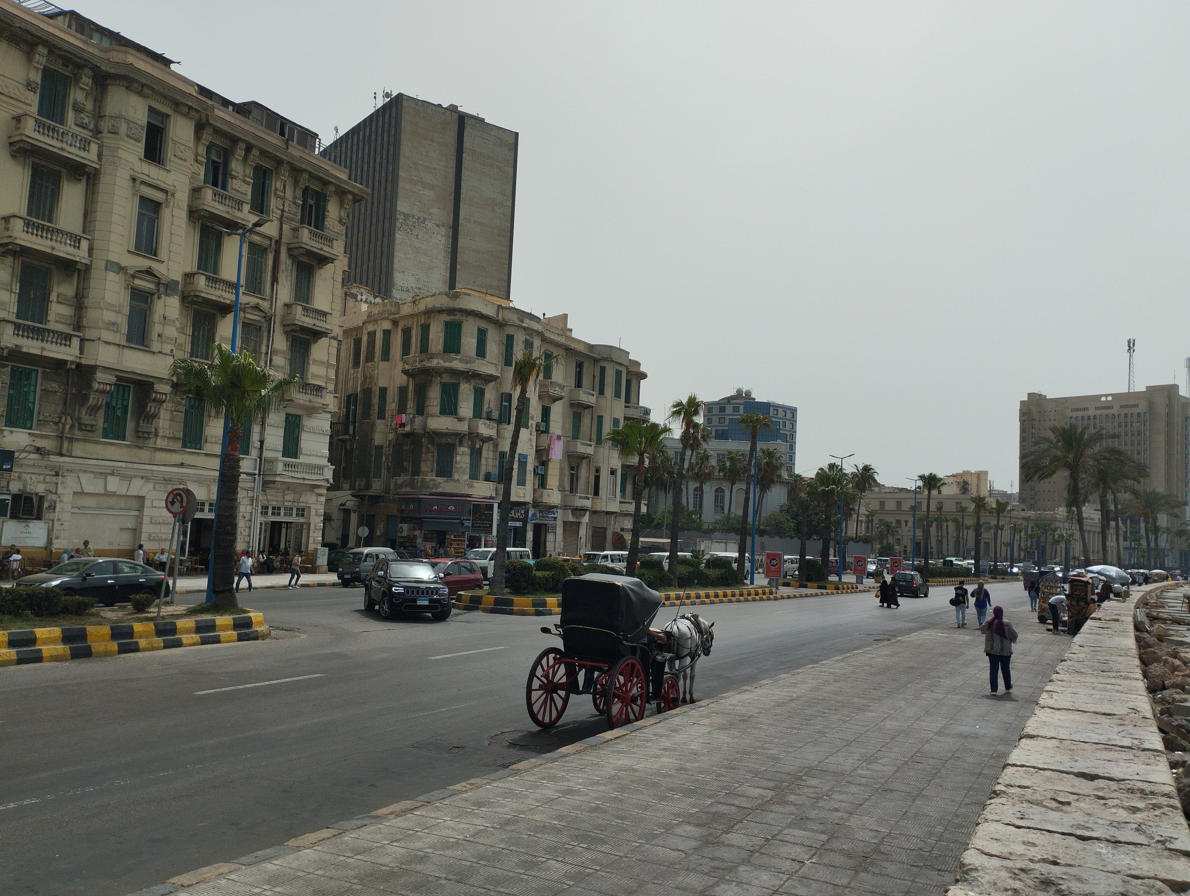 طقس حار في الإسكندرية طقس حار في الإسكندرية