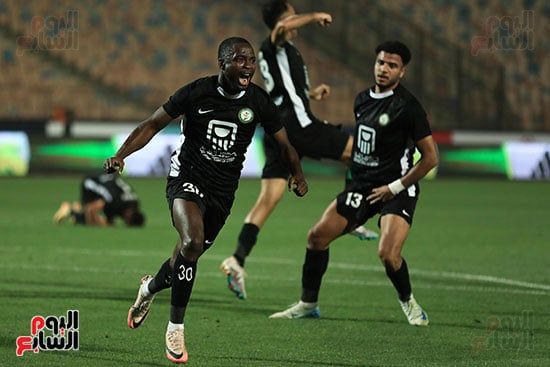 احتفال لاعبى البنك بالهدف احتفال لاعبى البنك بالهدف