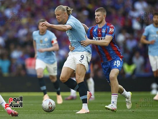 كريستال بالاس ضد مانشستر سيتى هالاند كريستال بالاس ضد مانشستر سيتى هالاند