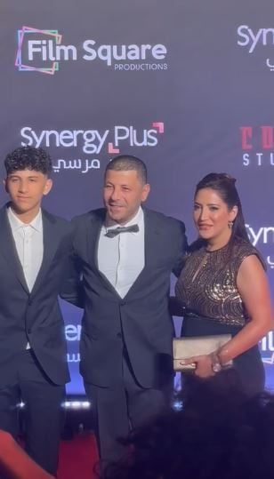 اياد نصار وزوجته وابنه اياد نصار وزوجته وابنه