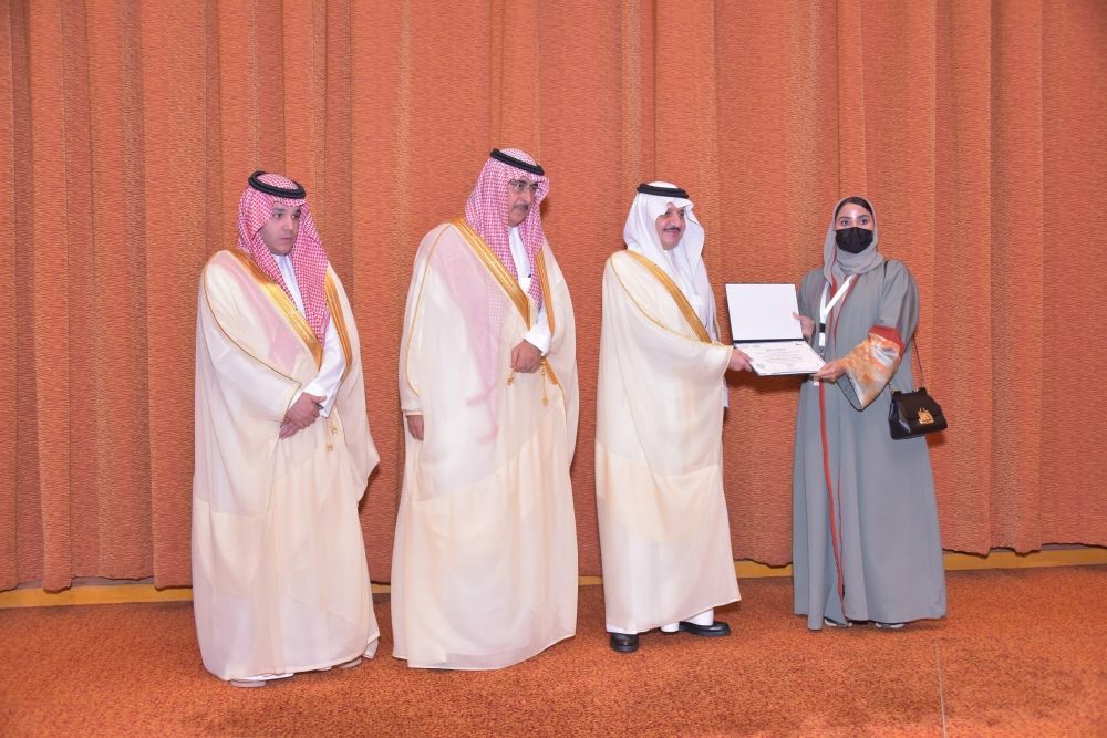 حفل تخريج 100 صحفي وإعلامي بمبادرة