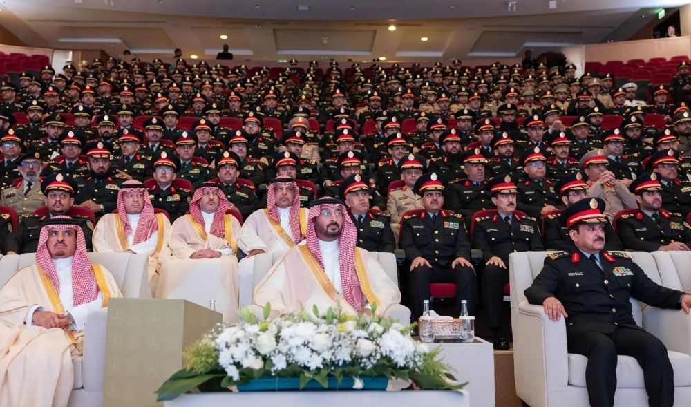 وزير الحرس الوطني خلال حفل التخرج - واس