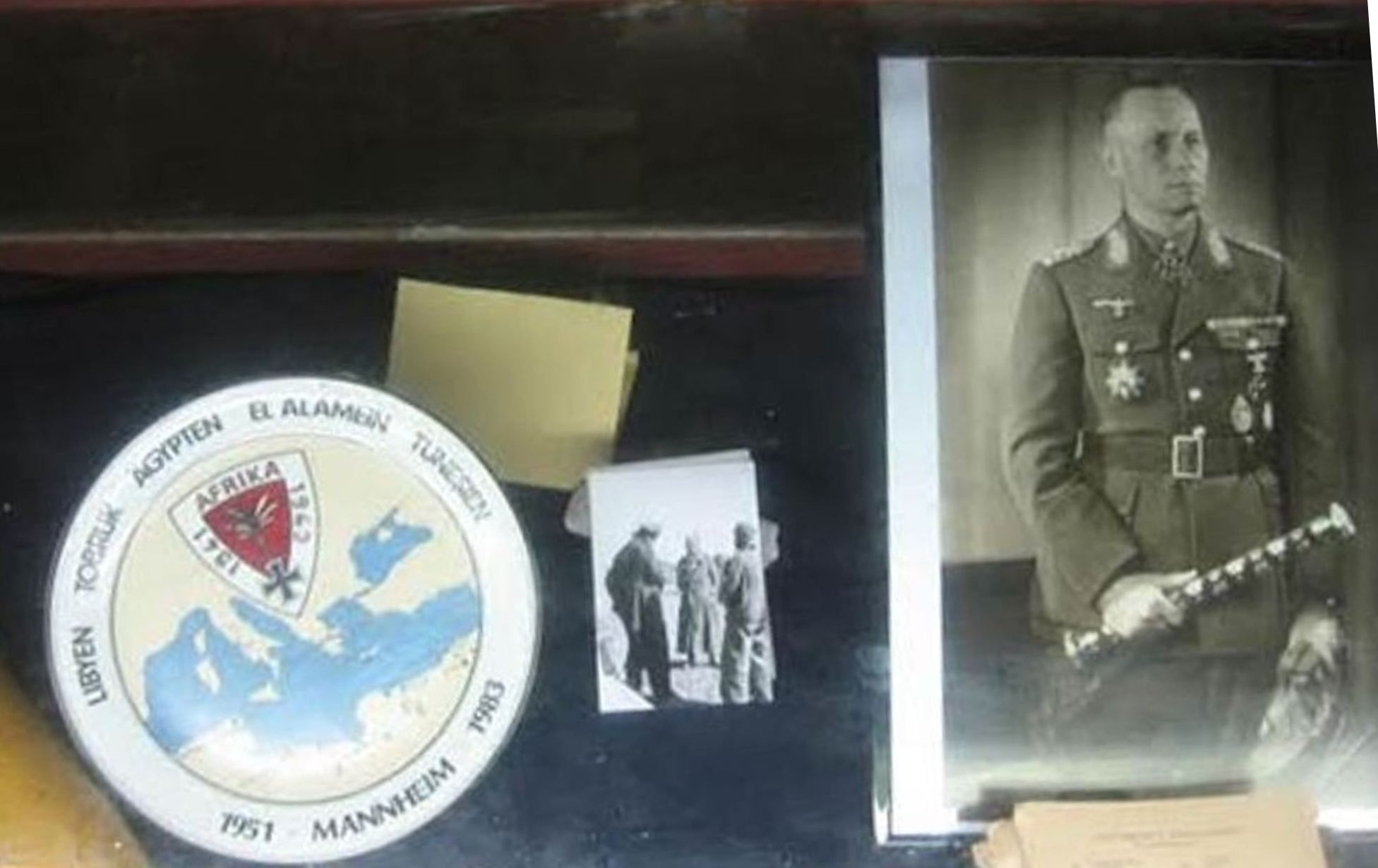 صورة ومثتنيات القائد الالماني ارفين روميل صورة ومثتنيات القائد الالماني ارفين روميل