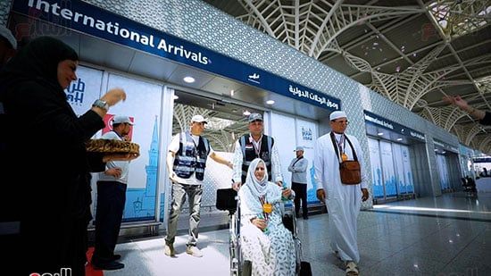 استقبال مهيب لحجاج القرعة في المدينة المنورة (14) استقبال مهيب لحجاج القرعة في المدينة المنورة (14)
