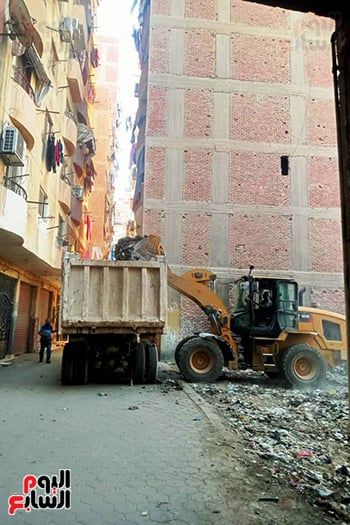 أعمال-رفع-القمامة-بشارع-عبد-ربه-الشيمى أعمال-رفع-القمامة-بشارع-عبد-ربه-الشيمى