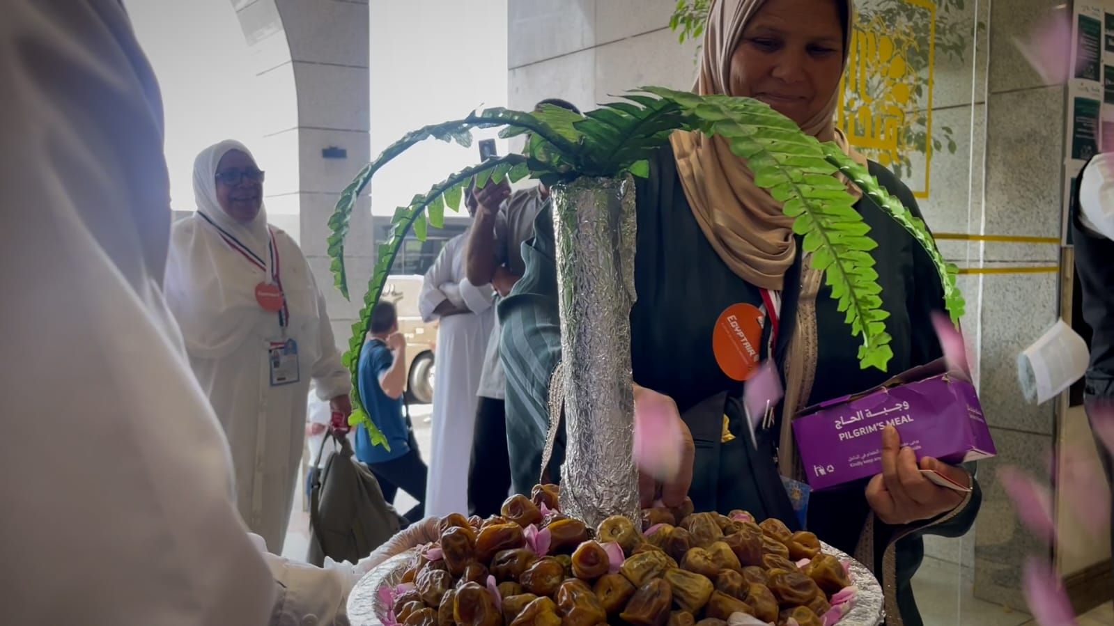 بعثة الحج المصرية ترحب بضيوف الرحمن في المدينة المنورة (2) بعثة الحج المصرية ترحب بضيوف الرحمن في المدينة المنورة (2)