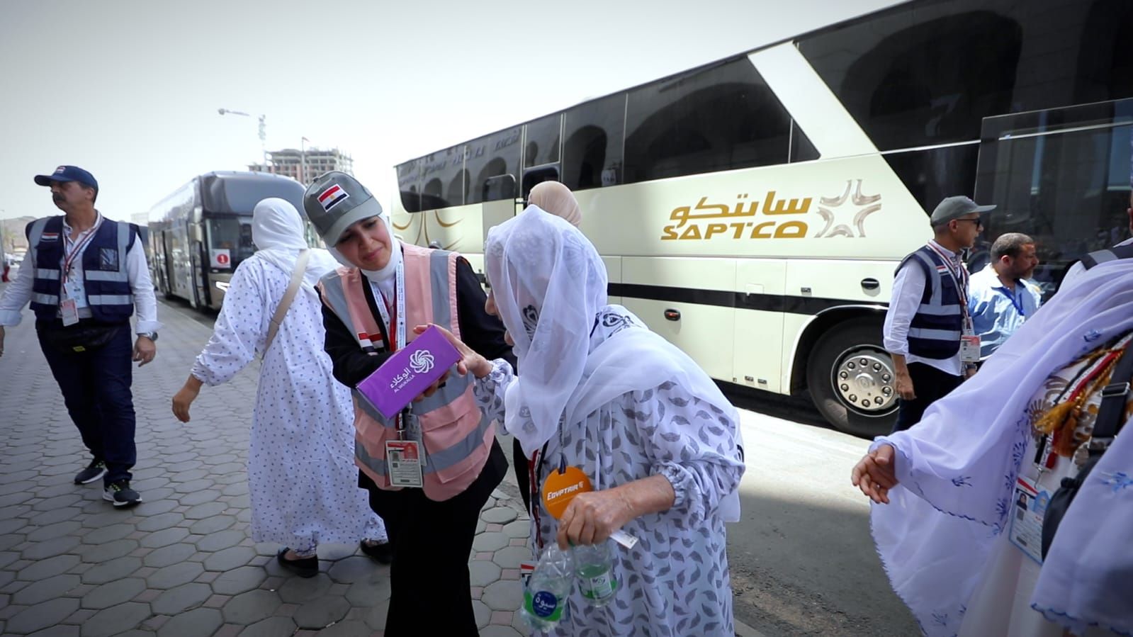 بعثة الحج المصرية ترحب بضيوف الرحمن في المدينة المنورة (7) بعثة الحج المصرية ترحب بضيوف الرحمن في المدينة المنورة (7)