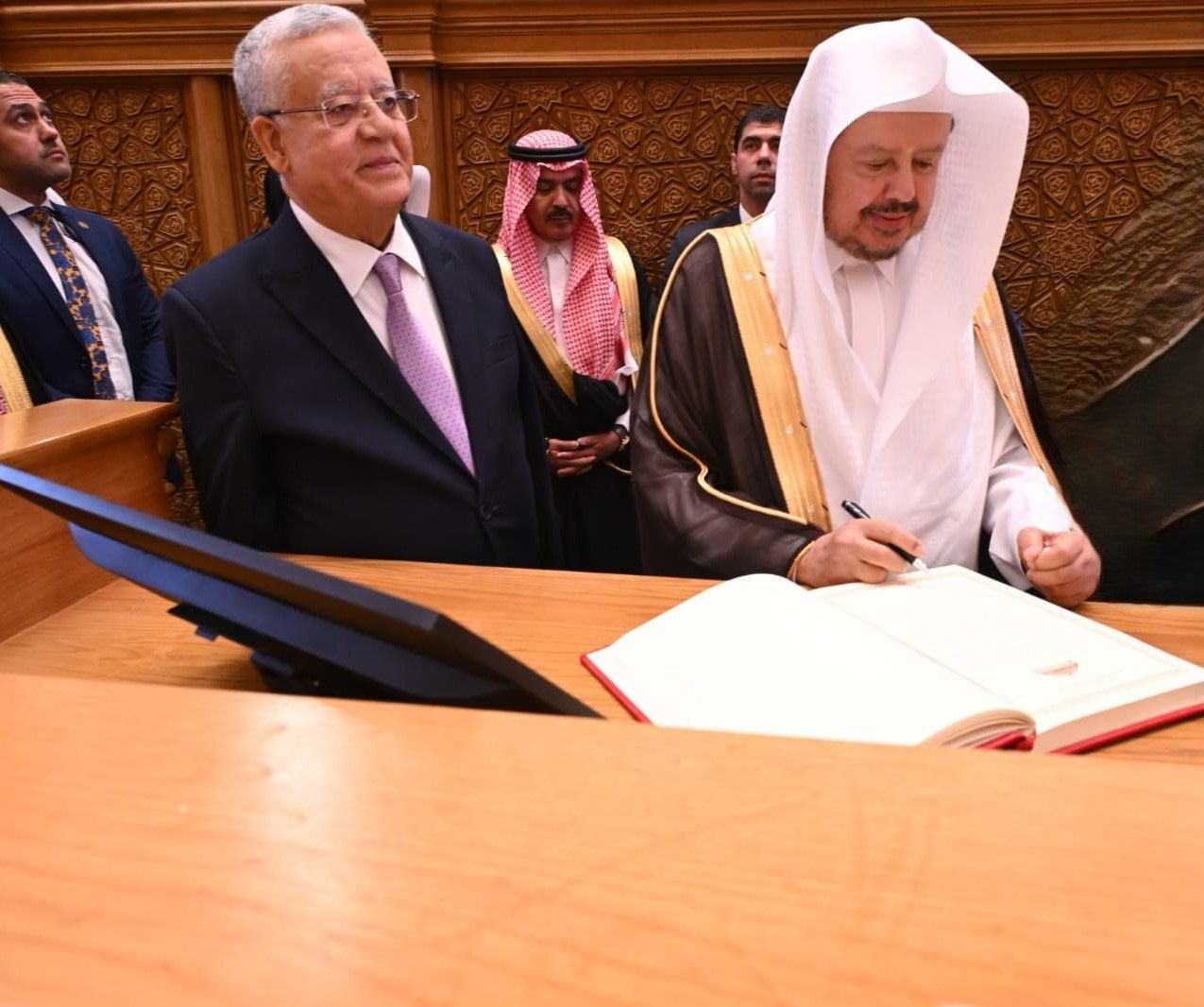 رئيس النواب يستقبل رئيس مجلس الشورى السعودى (2) رئيس النواب يستقبل رئيس مجلس الشورى السعودى (2)